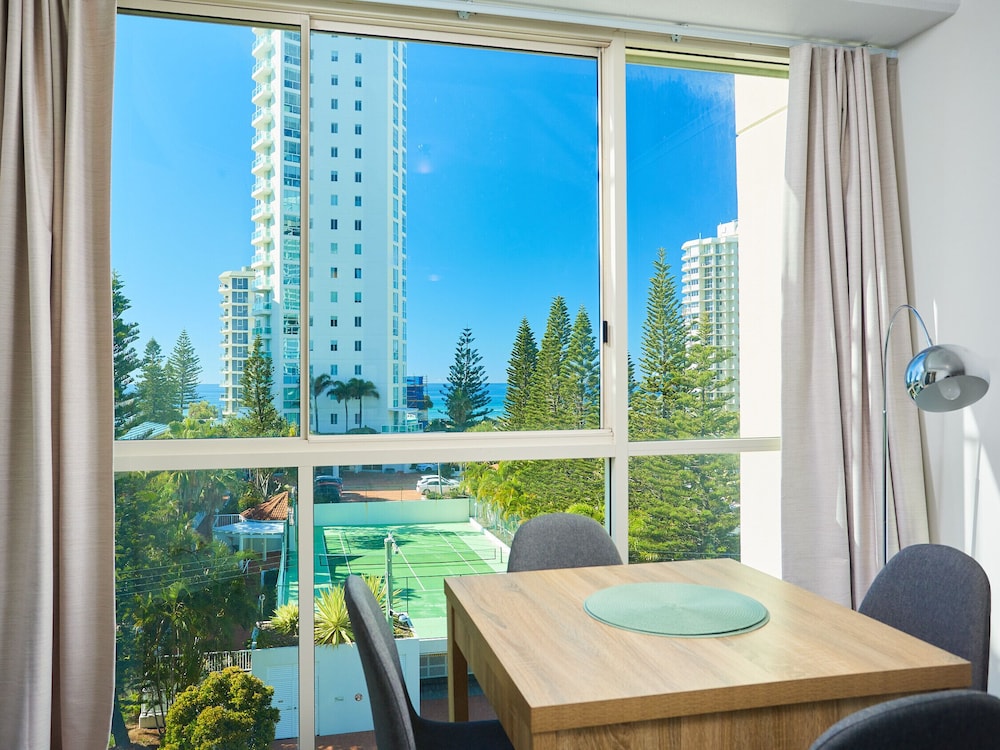 One Bedroom Garden/Pool View photo 3