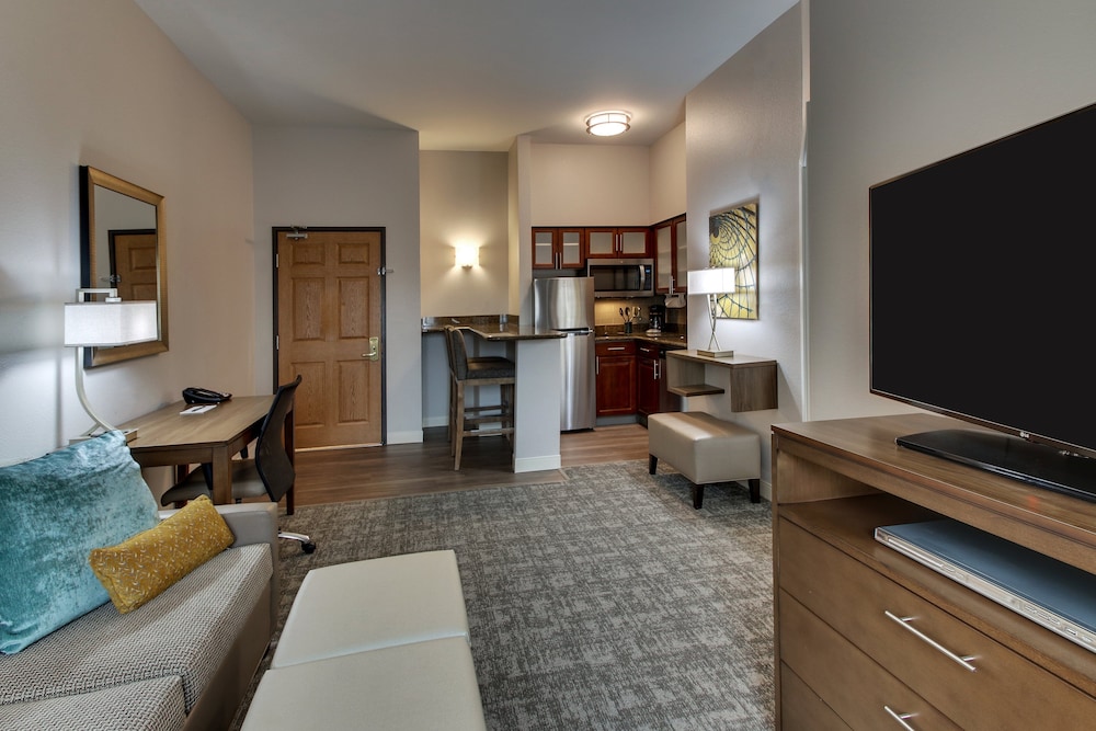 Suite, 1 Bedroom, Accessible Bathtub, Kitchen (Communications, Accessible Tub) - Photo 2