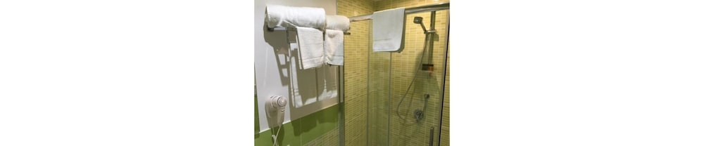 Double or Twin Room, 1 Bedroom, Kitchenette photo 2