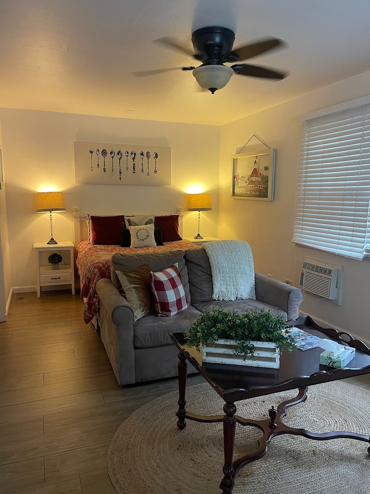 Studio Suite, 1 Queen Bed with Sofa bed, Kitchen (Whispering Sands)