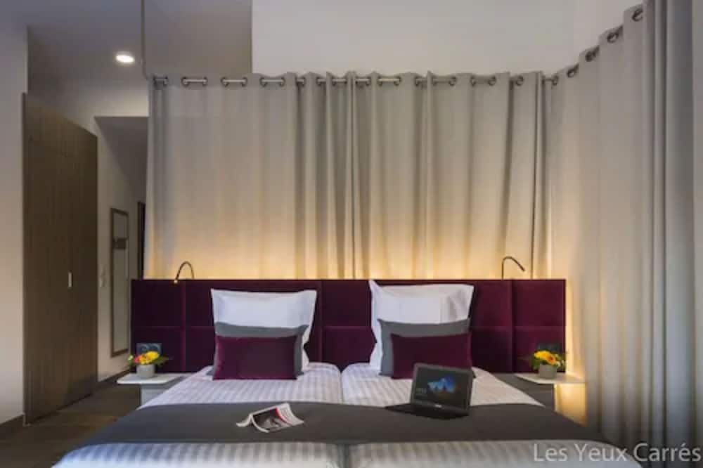 Basic Apartment, 1 Double Bed with Sofa bed, Non Smoking - Photo 1