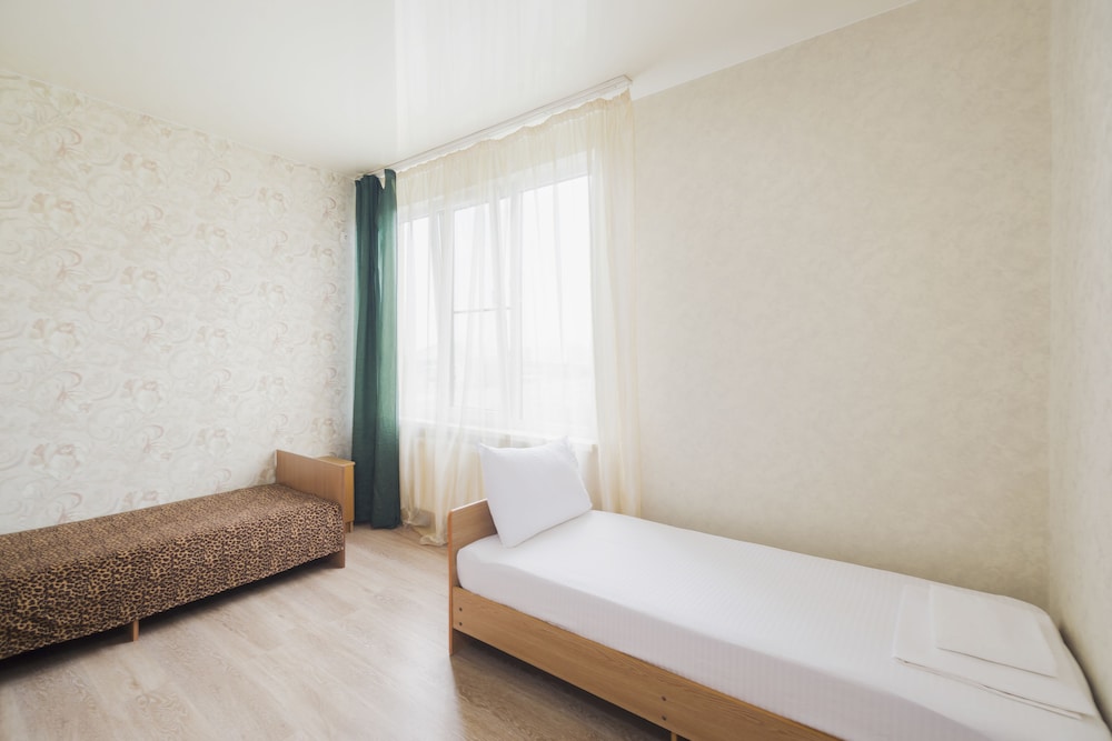 Economy Triple Room, 3 Twin Beds photo 2