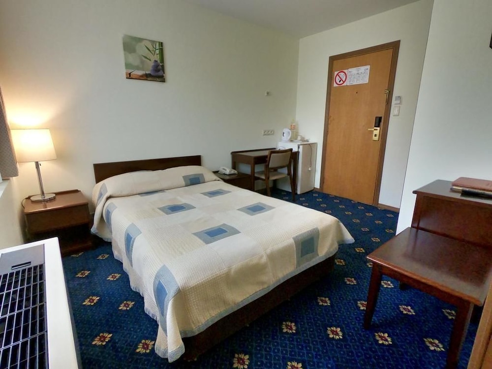 Economy Single Room photo 2