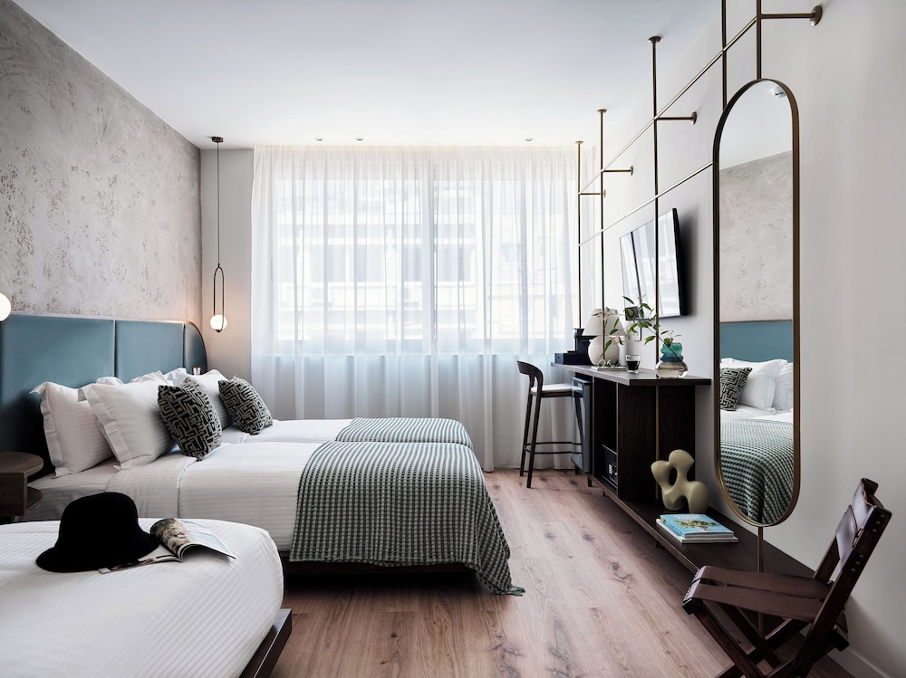 Junior Studio Suite, City View photo 1
