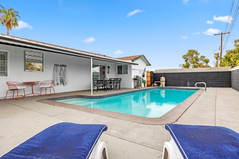 House, 4 Bedrooms, Accessible, Smoking