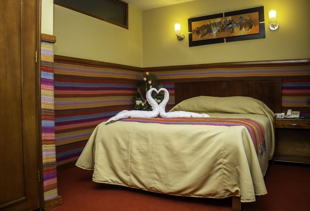 Business Quadruple Room photo 2