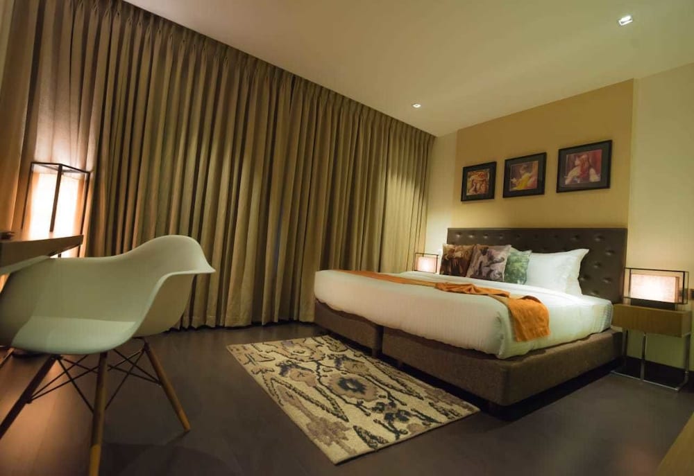 Superior Double Room, 1 Queen Bed, Non Smoking - Photo 1