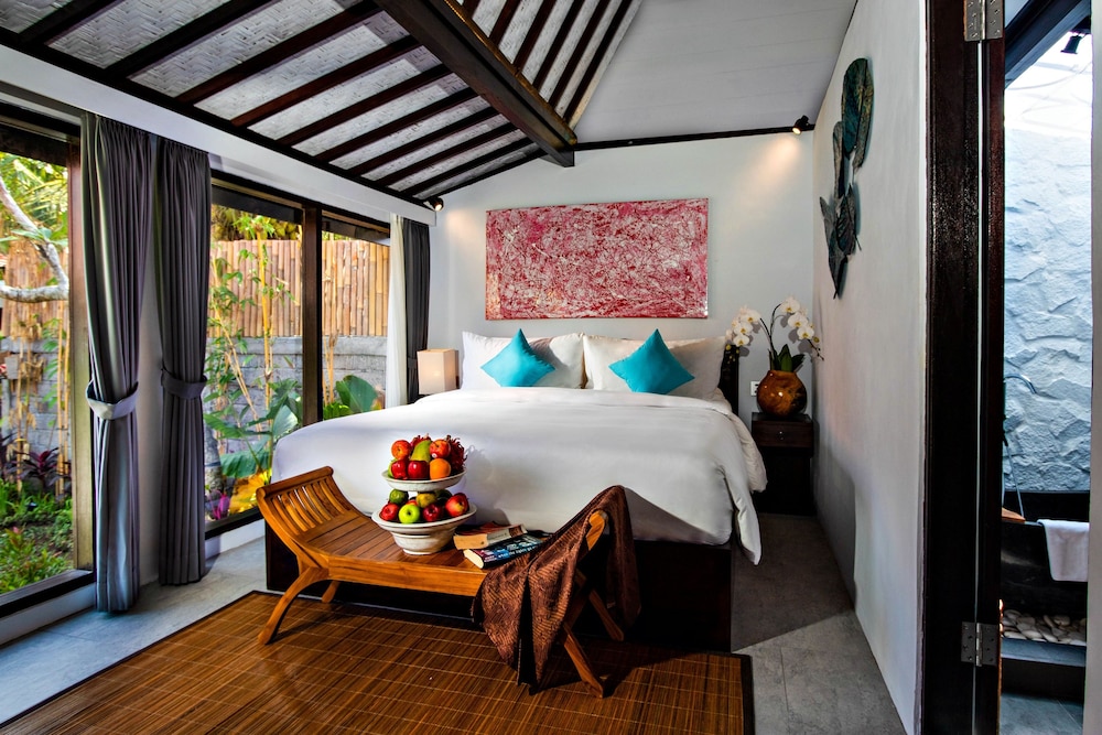Grand Villa