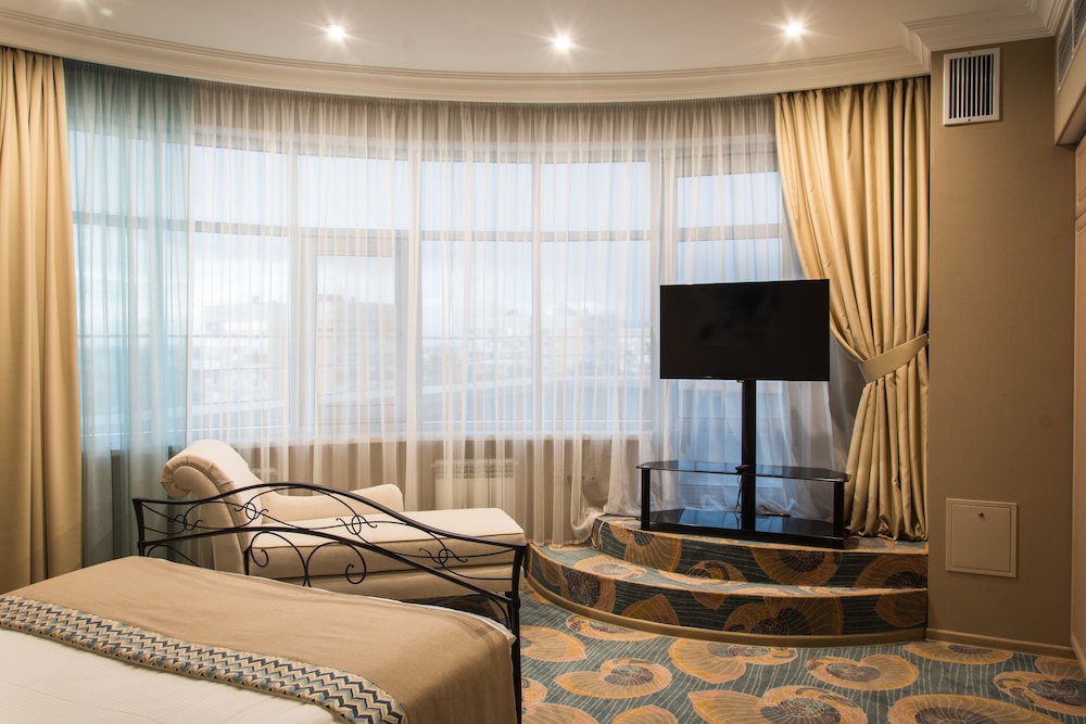 Suite, 1 Bedroom photo 3