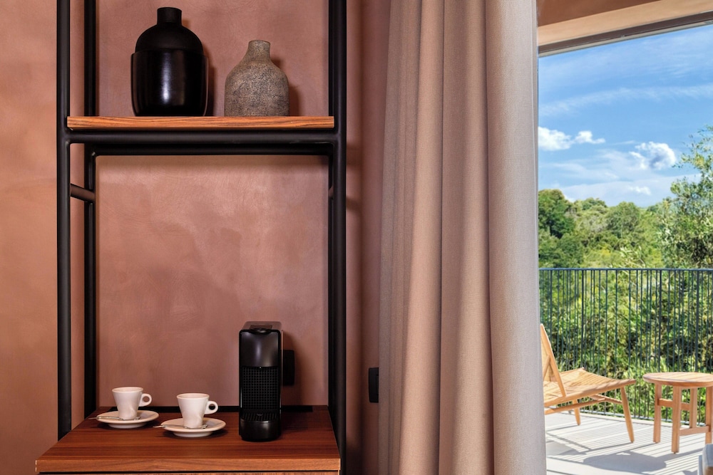 Family Suite (Sapphire) - Photo 9