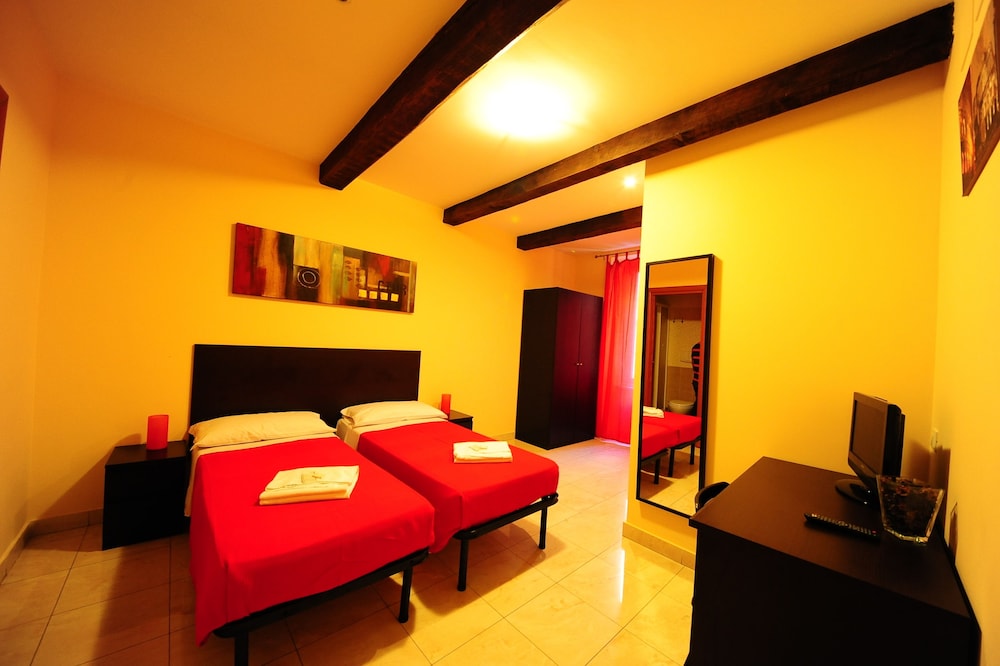Double Room, Private Bathroom photo 3