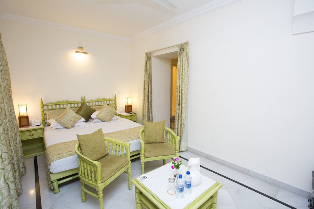 Superior Room - Photo 15