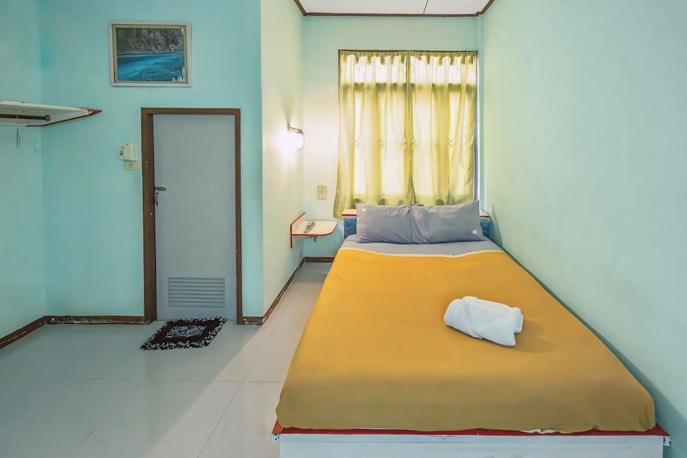 Standard Queen Room - Photo 4