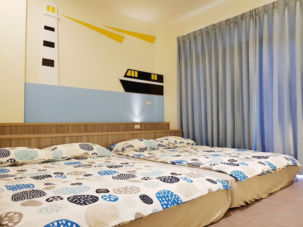 Comfort Quadruple Room, 2 Double Beds, Non Smoking photo 2
