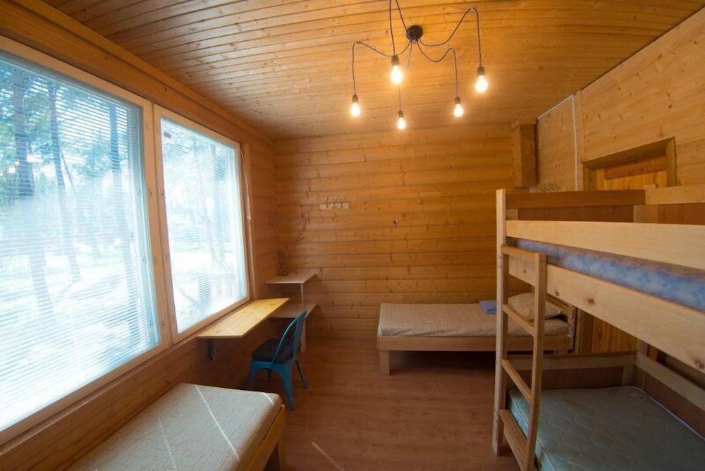 Shared Dormitory, Mixed Dorm (4 Persons, Cottage 2) photo 2