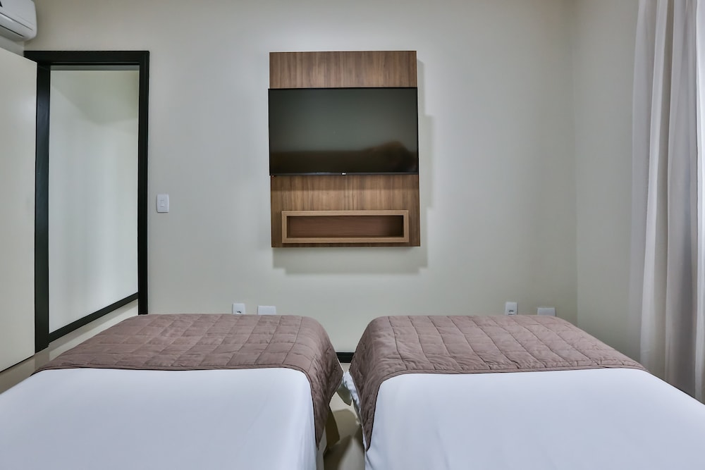 Room, 2 Twin Beds, Non Smoking - Photo 2