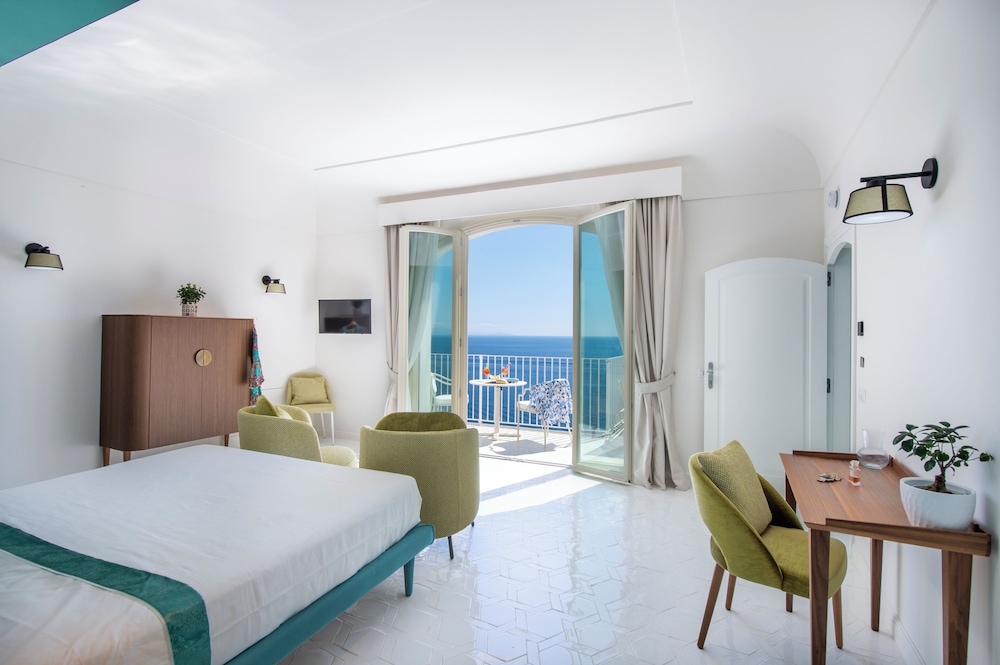 Deluxe Triple Room, Sea View