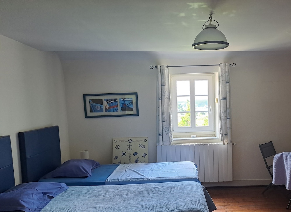Classic Twin Room - Photo 1