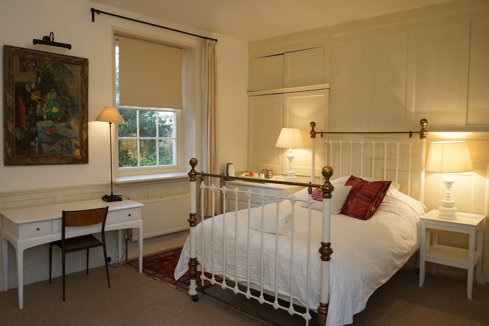 Large Double or Twin Room photo 3