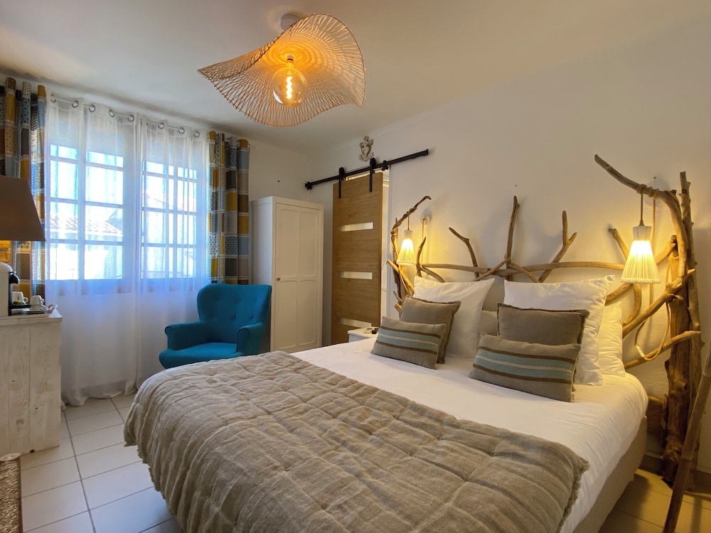 Double Room (Le Phare de la Gacholle) photo 3