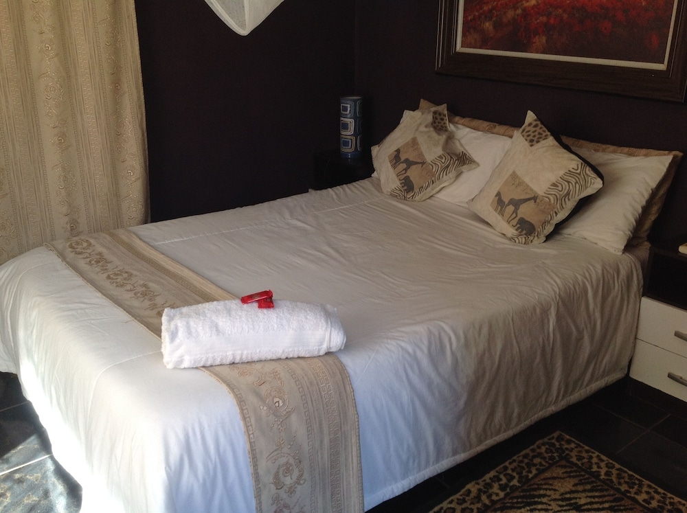 Standard Double Room photo 1