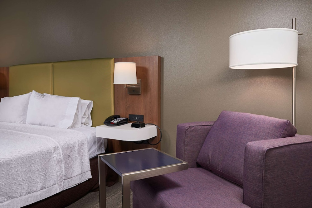Room, 1 King Bed, Accessible, Non Smoking - Photo 1