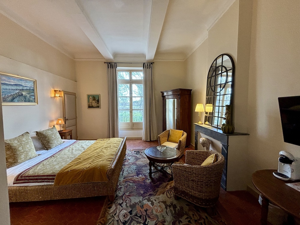 Comfort Double Room, Garden View (Les Demoiselles) photo 1