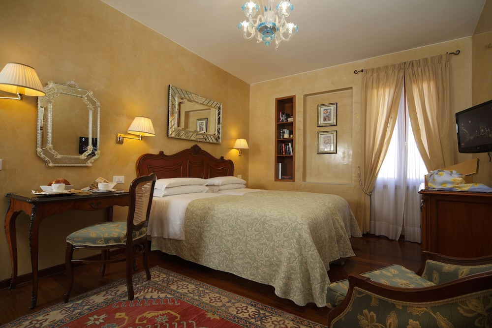 Superior Room photo 2