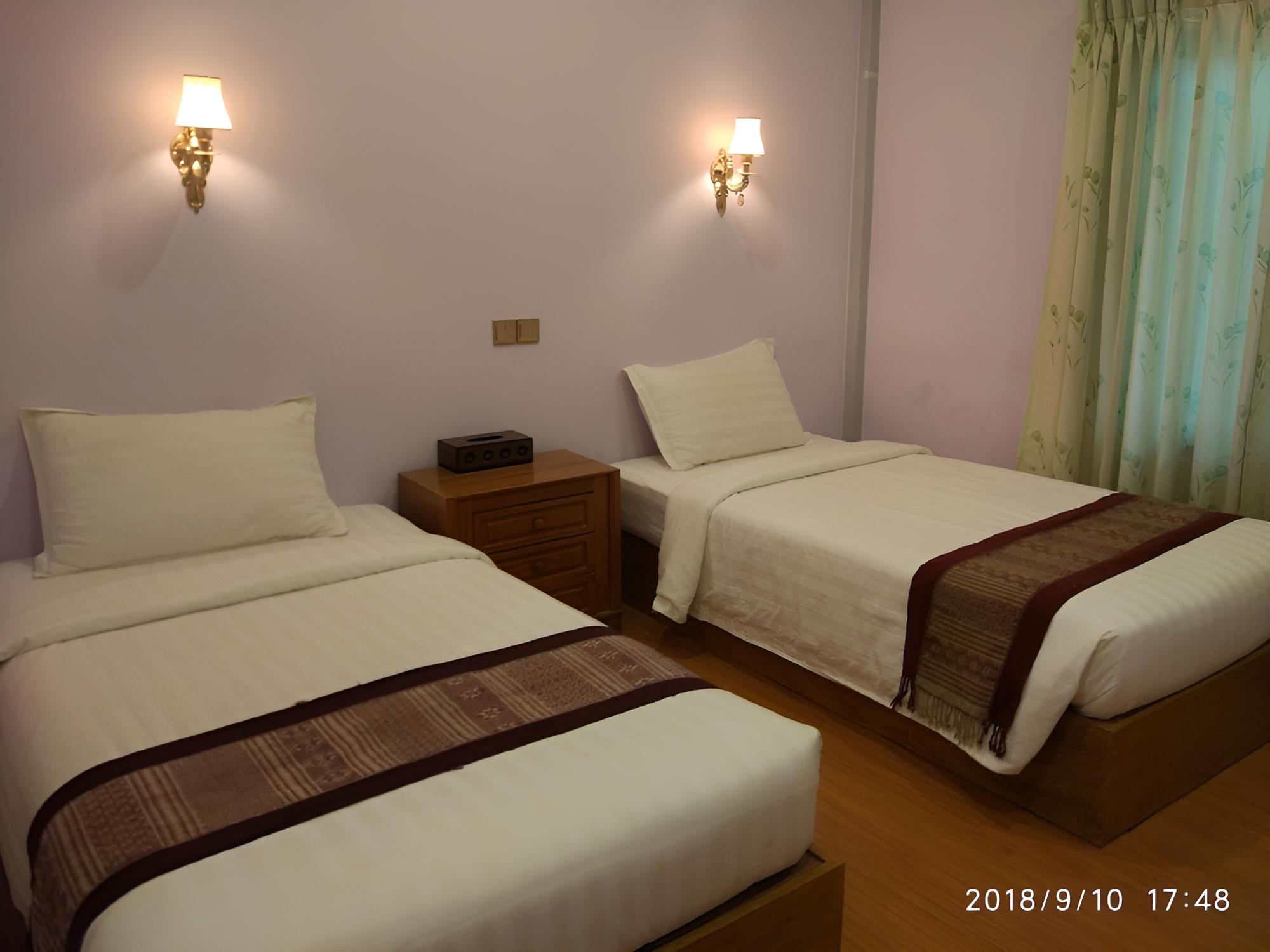 Standard Twin Room photo 1