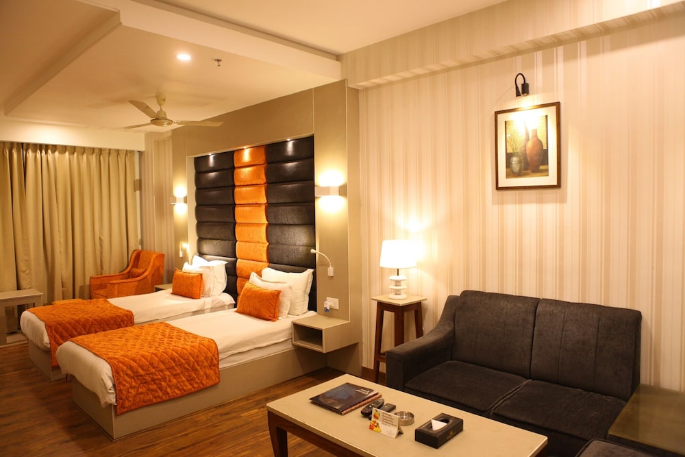 Executive Room - Photo 2