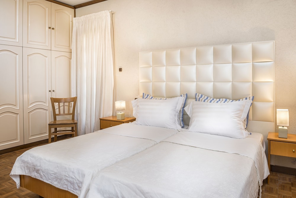 Comfort Double or Twin Room (Villa Building), photo 6