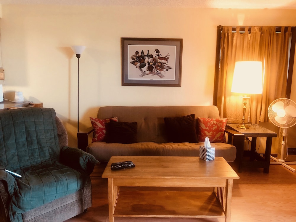 Woodside Suite #5, 1 Bedroom with Kitchen, partial view, downstairs