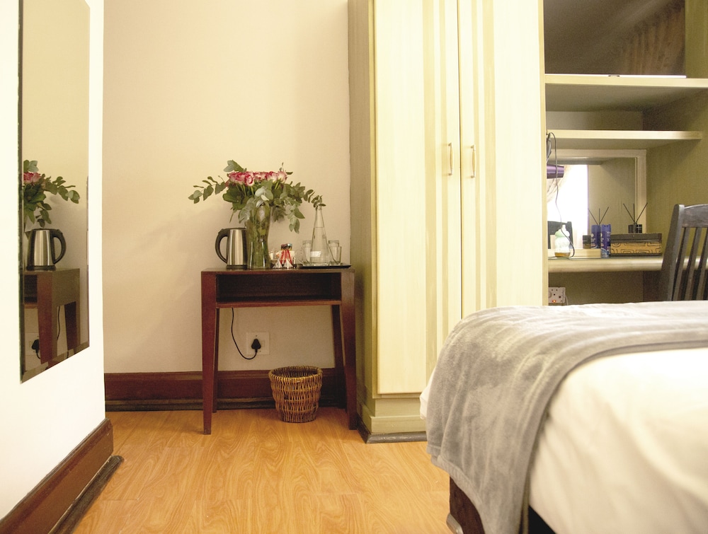 Standard Double Room, 1 Queen Bed photo 2
