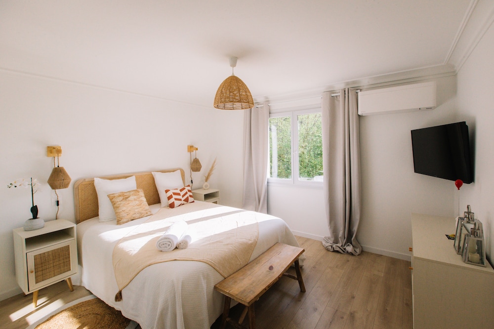 Deluxe Double Room, Non Smoking, Private Bathroom photo 3