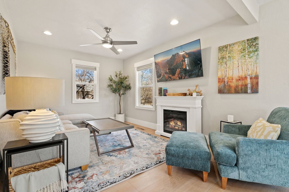House, Multiple Beds, Patio, Garden View (829 Smith Street)