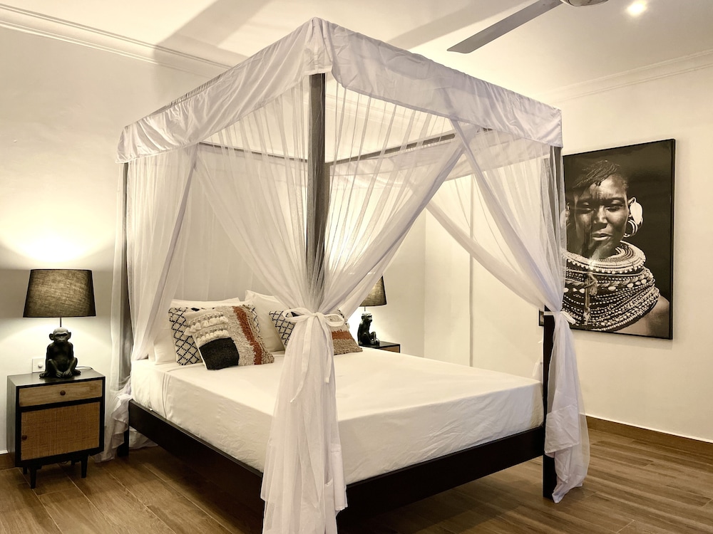Deluxe Room - Photo 7