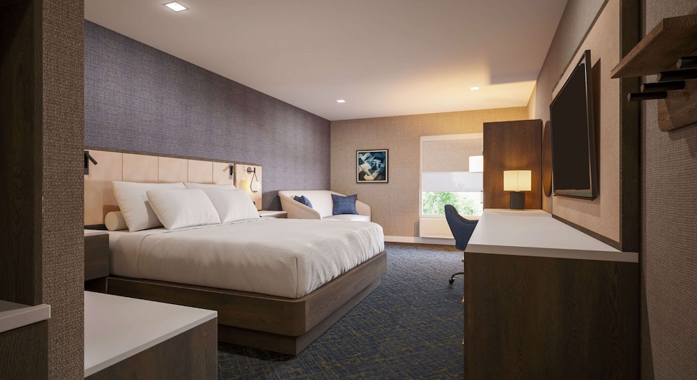 Standard Room, 1 King Bed photo 1