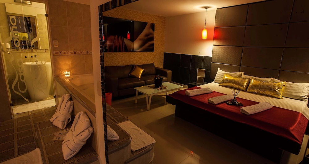 Presidential Room, 1 King Bed photo 1