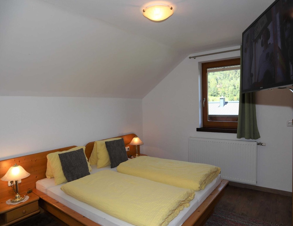 Apartment photo 3