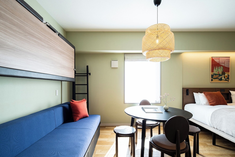 Deluxe Studio Apartment photo 1