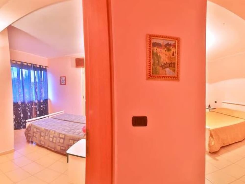 Quadruple Room photo 2