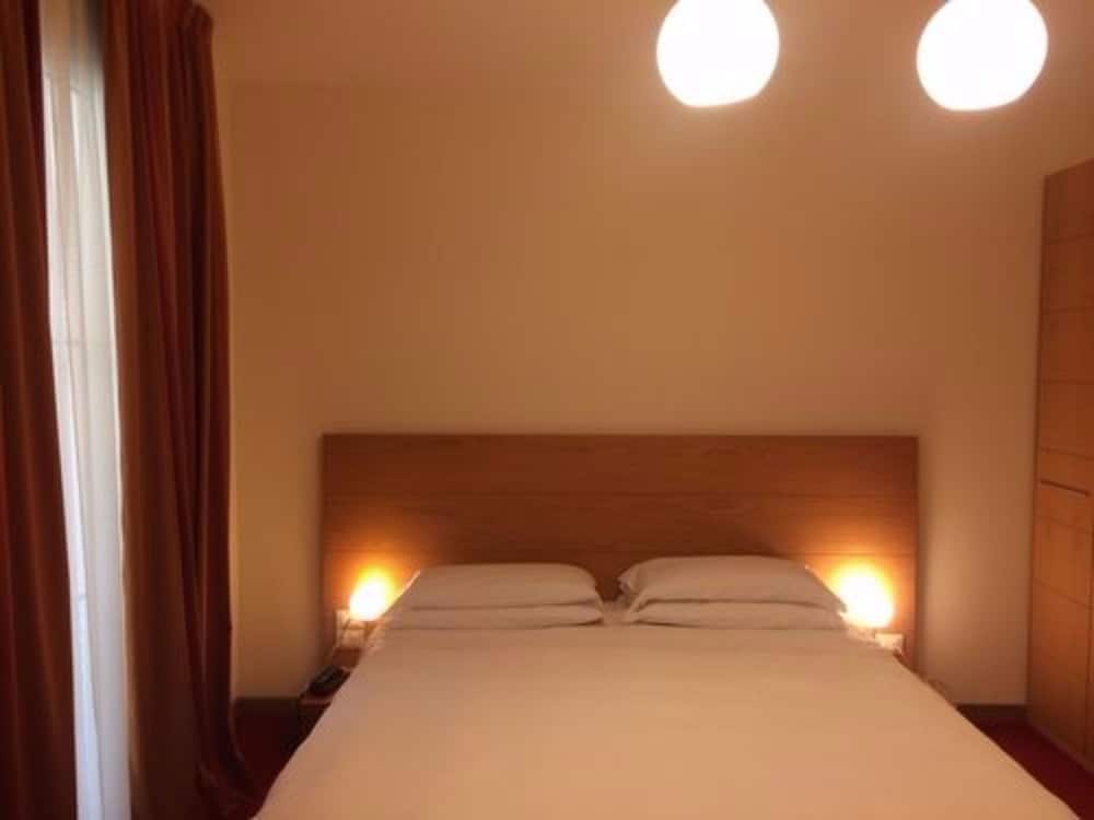 Classic Double Room - Photo 3