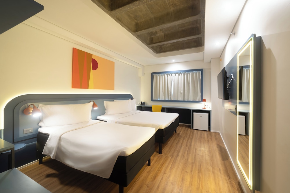 Standard Room, Multiple Beds
