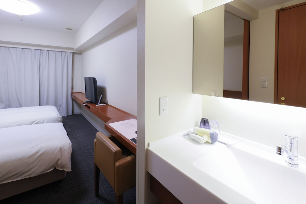 Moderate Twin Room, Non Smoking (22sqm) - Photo 9