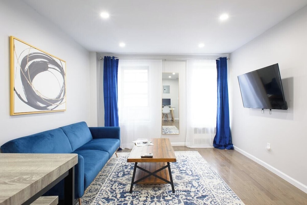 Apartment, 1 Bedroom, Non Smoking, Pets Allowed photo 1