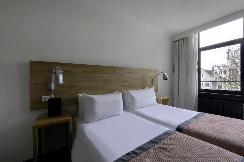 Triple Room (3 adults) photo 3