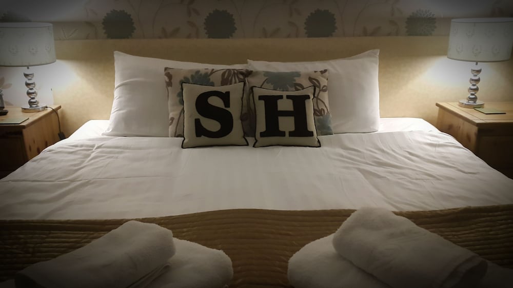 Double or Twin Room photo 3