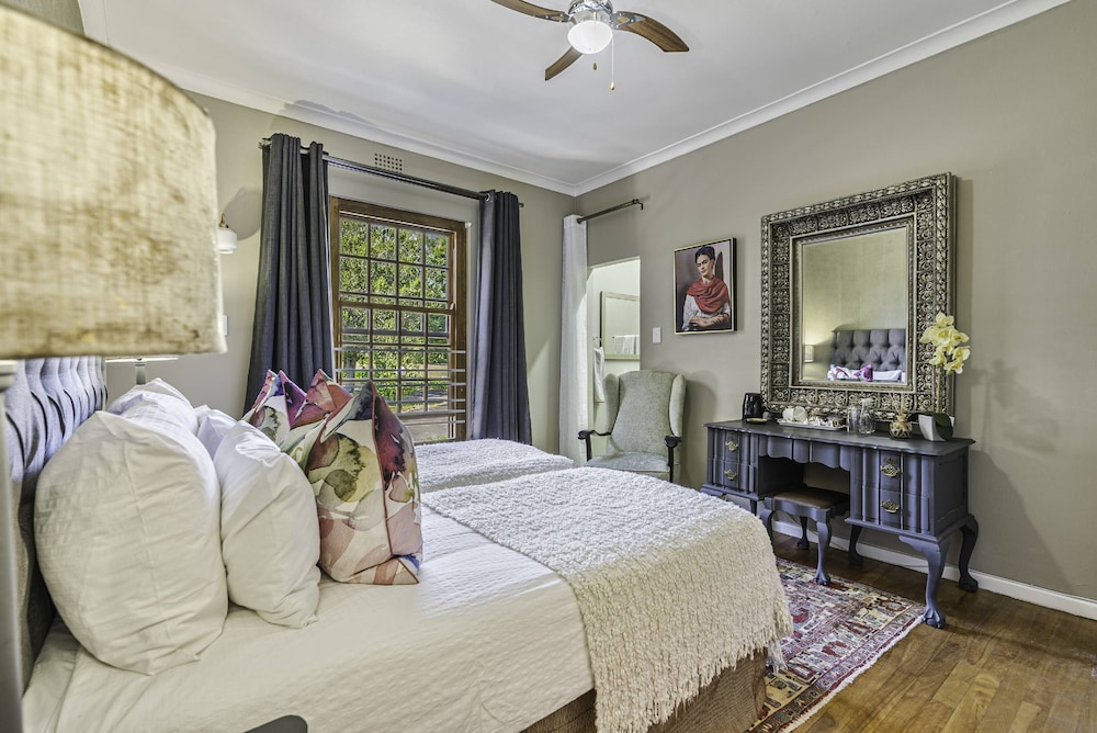 Luxury Double or Twin Room - Photo 5
