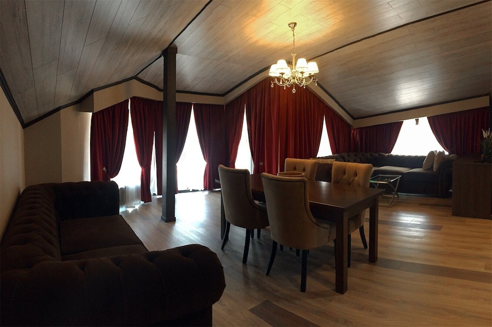 Business Room photo 1
