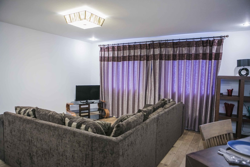 Apartment photo 1